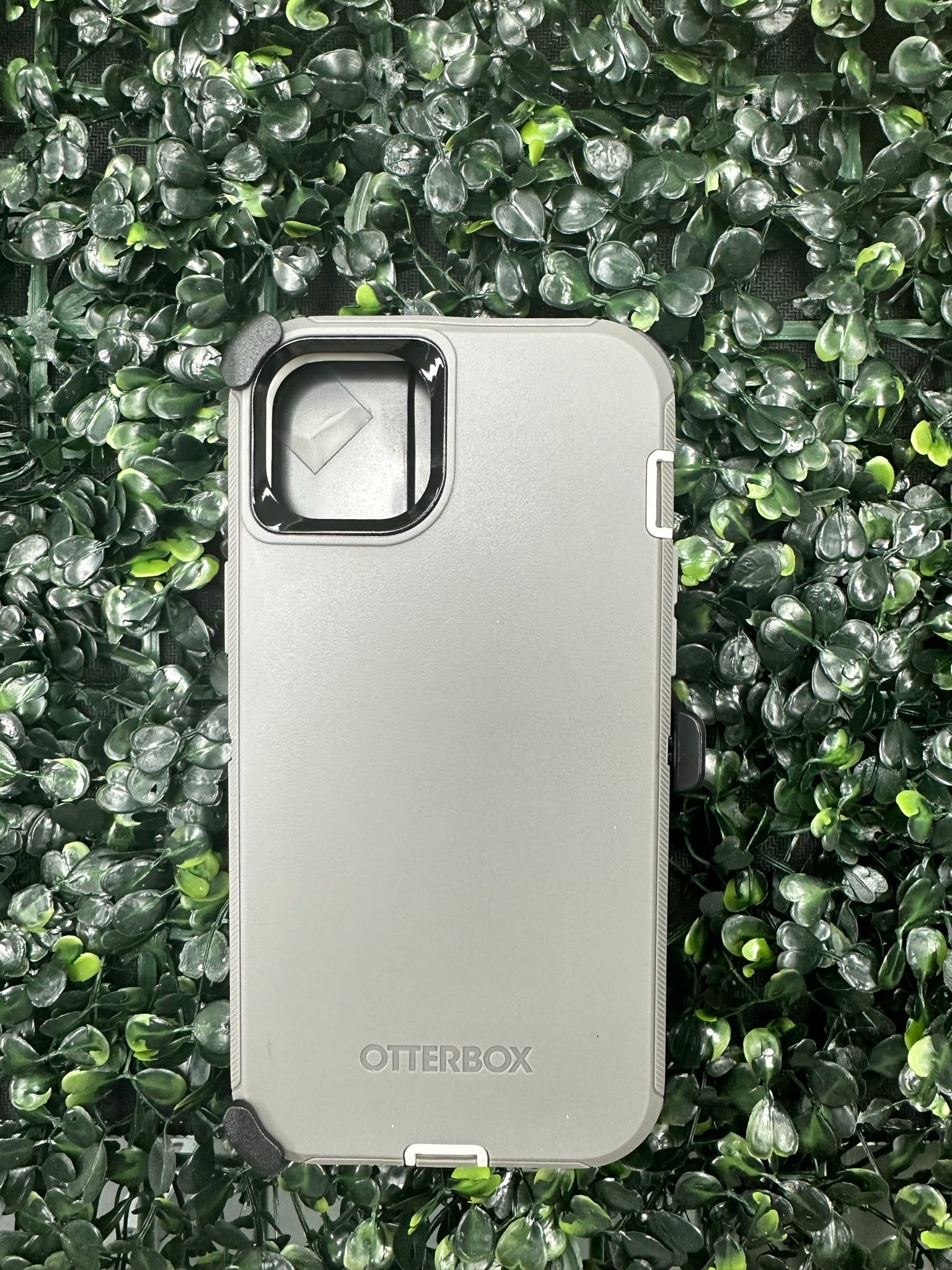 OtterBox Defender Series Per IPhone 13 Pro Max E 12 Pro Max – Custodia Multistrato Antiurto Con Fondina A Cintura E Cavalletto, Compatibile Con Ricarica Wireless